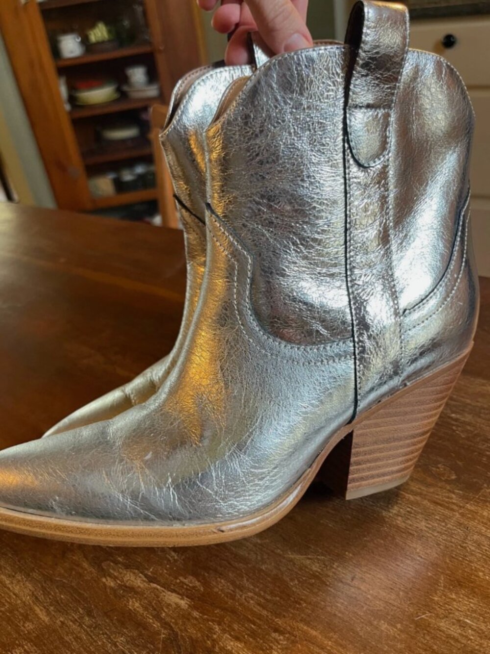 Marc Fisher LTD Cowboy Western Ankle Dress Booties Boots Silver Leather Gona 7.5